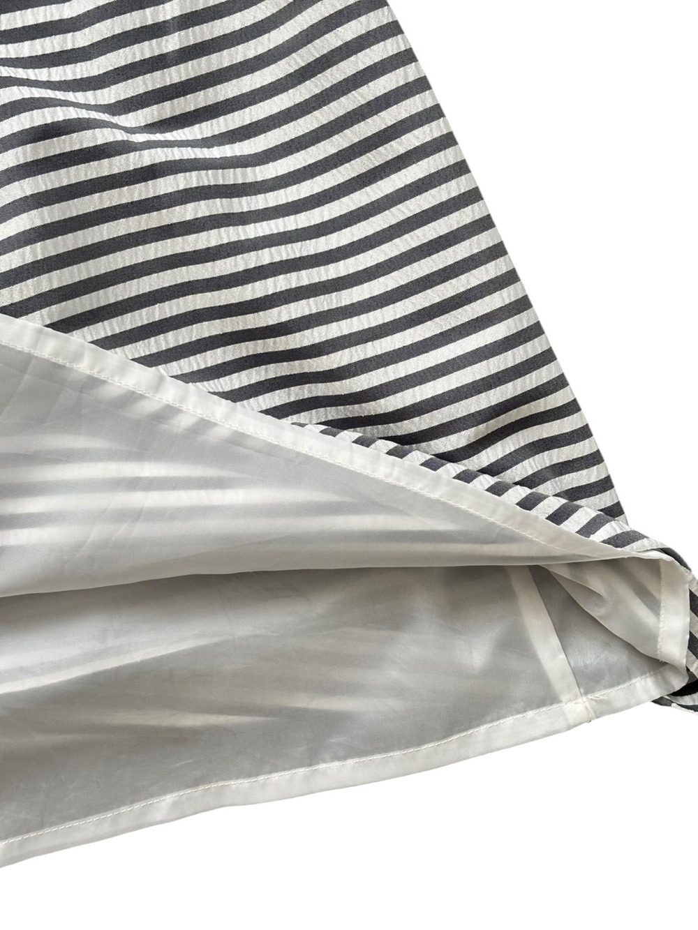 Jessica Howard Dress Size 14 Gray Striped Fit & Flare Lined Bow Detail - Picture 4 of 6